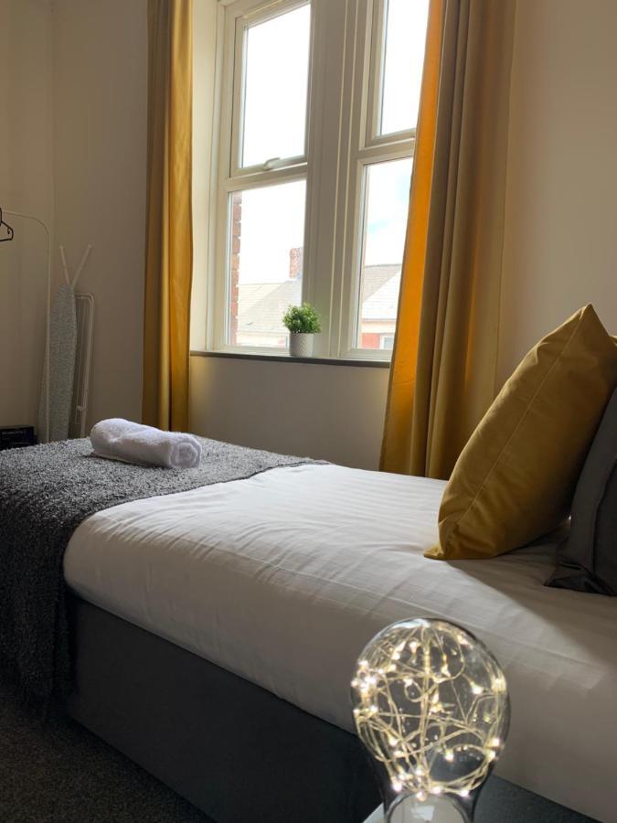 Balfour3-3 Bdrm 5 Beds Contractor Digs Spacious ゲーツヘッド エクステリア 写真